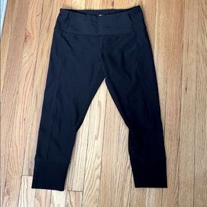 Black Cropped Leggings